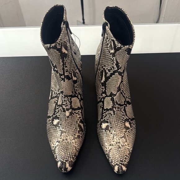 Steve Madden Women Kapital Snakeskin Print Kitten Heel Boots,Sz 8 (M),Disclaimer - Picture 3 of 15